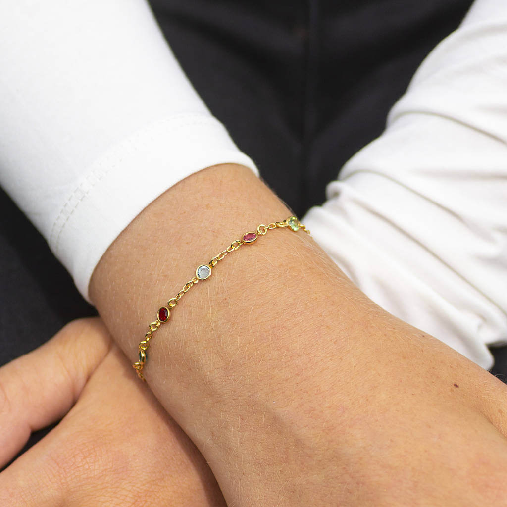 Gold family birthstone bracelet hotsell